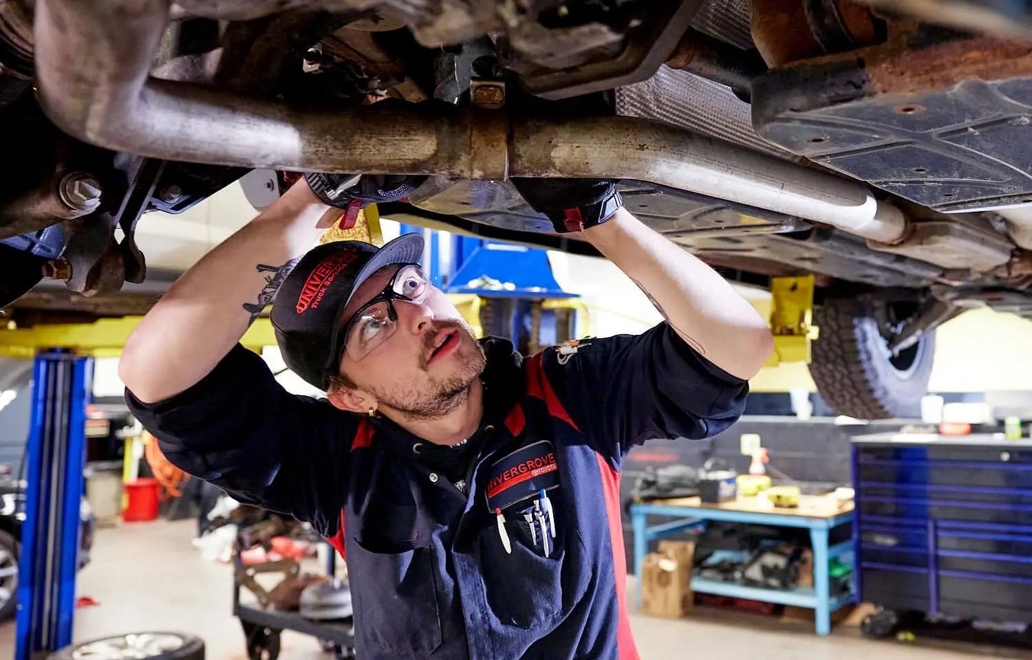 Auto Mechanic workshop view 4